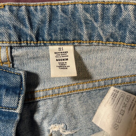 & Denim Boyfriend low waist jeans with buttons and distressing - size 4 - Picture 7 of 9